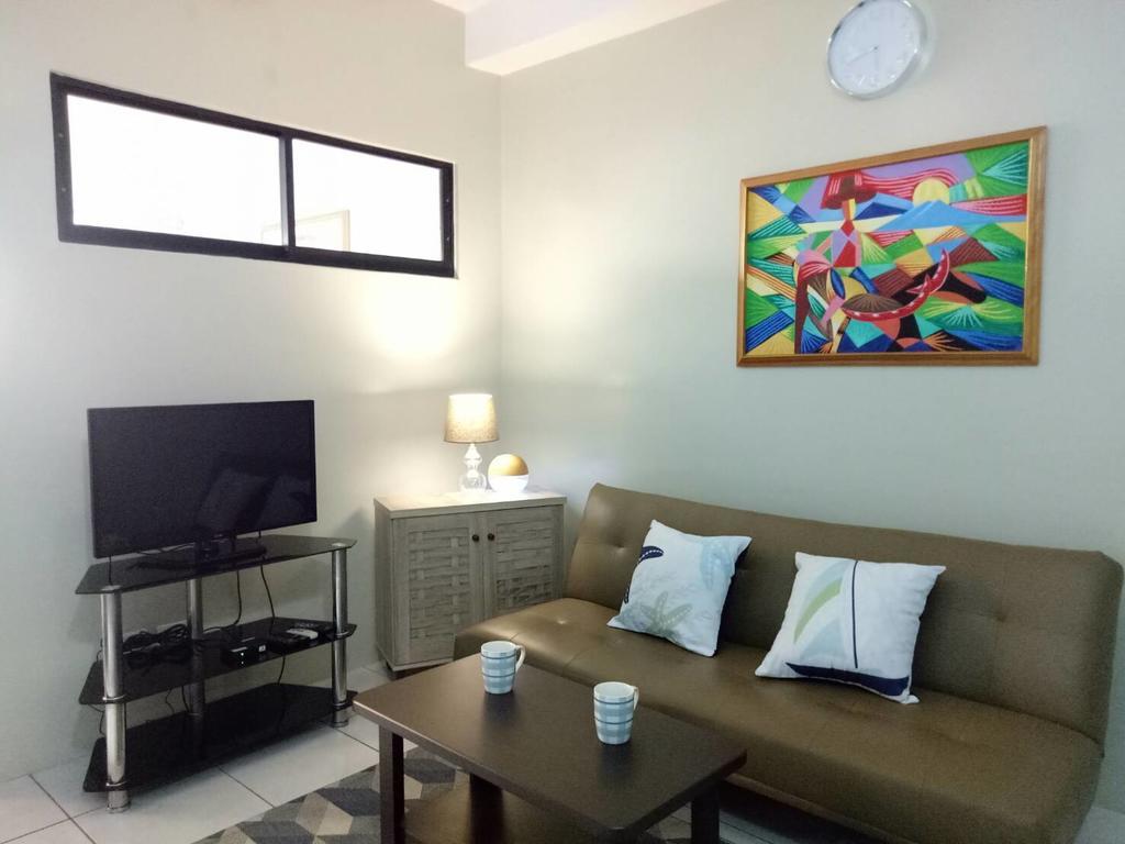 Serena'S House Malate Manila Exterior photo